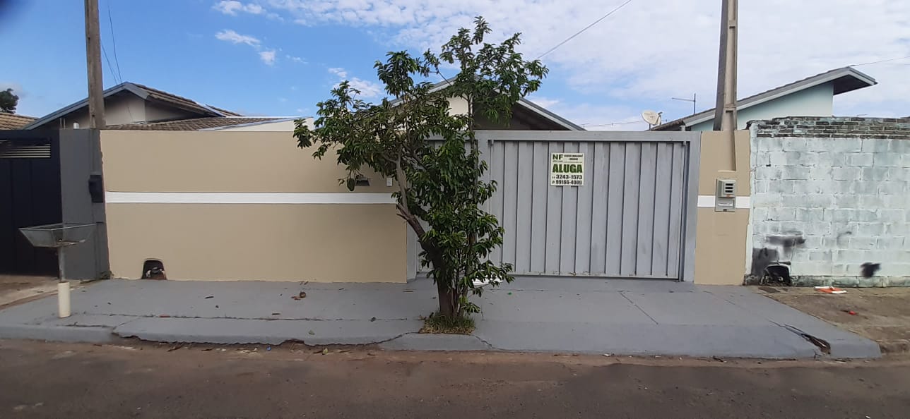Casa no Pq das Flores